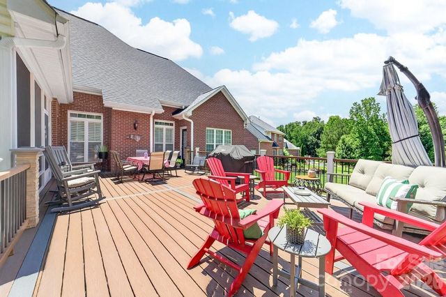 5633 Old Town Lane, Gastonia, NC 28056