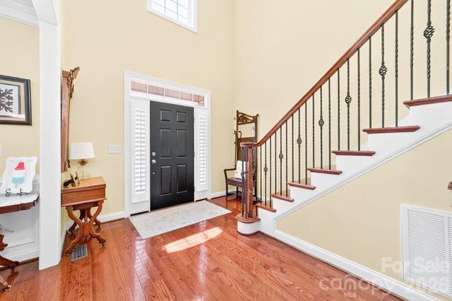 5633 Old Town Lane, Gastonia, NC 28056