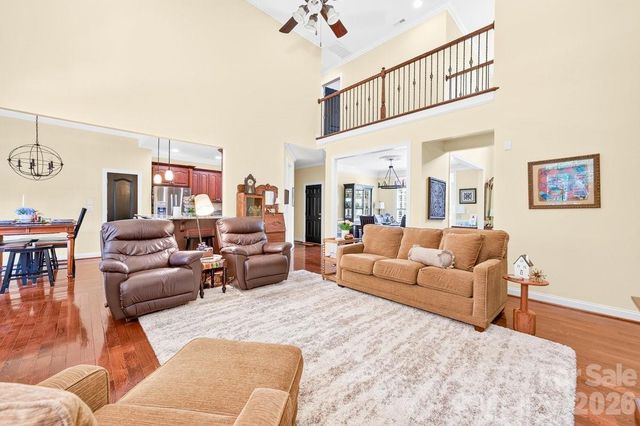 5633 Old Town Lane, Gastonia, NC 28056