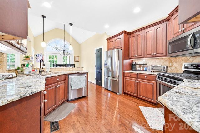 5633 Old Town Lane, Gastonia, NC 28056