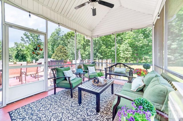 5633 Old Town Lane, Gastonia, NC 28056