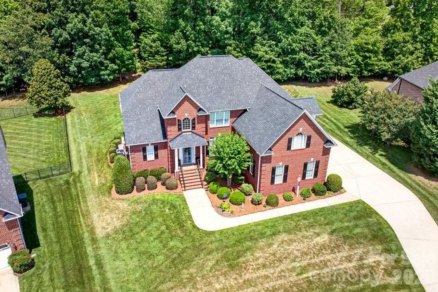 5633 Old Town Lane, Gastonia, NC 28056