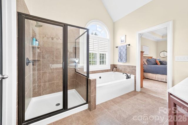 5633 Old Town Lane, Gastonia, NC 28056