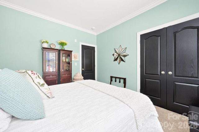 5633 Old Town Lane, Gastonia, NC 28056
