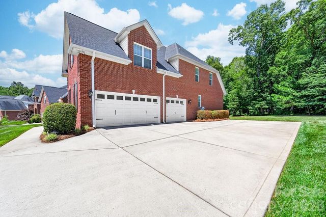 5633 Old Town Lane, Gastonia, NC 28056