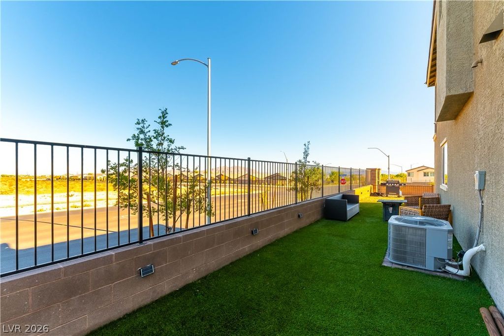 2941 Dusty Yellow Court, North Las Vegas, NV 89086 — photo 4