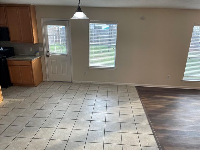 9027 Ferndale View Drive, Houston, TX 77064