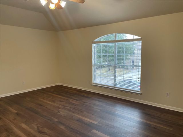 9027 Ferndale View Drive, Houston, TX 77064