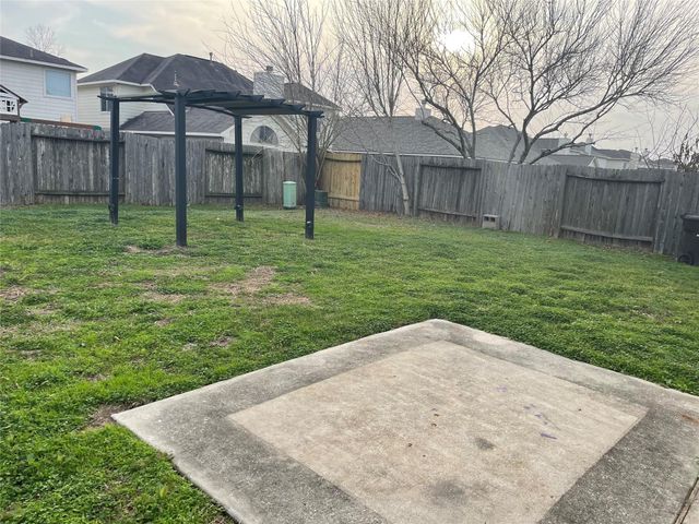 9027 Ferndale View Drive, Houston, TX 77064