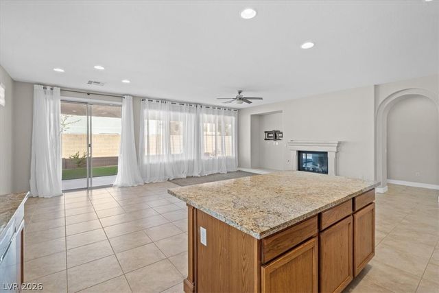 988 Buffalo River Avenue, Henderson, NV 89002
