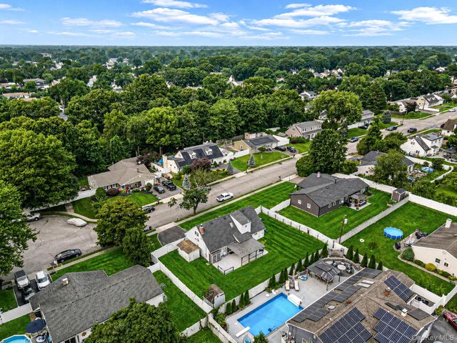 70 Clymer Street, Port Jefferson Station, NY 11776