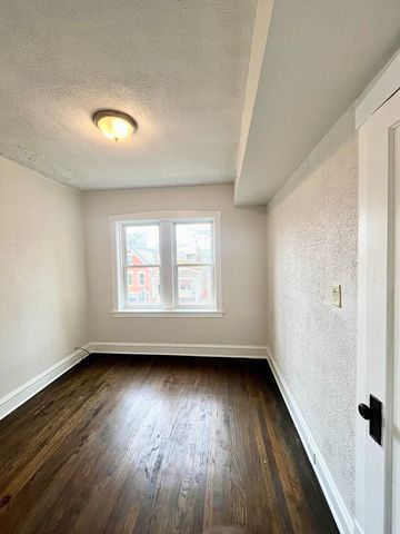 3636 W Iowa Street 1F, Chicago, IL 60651