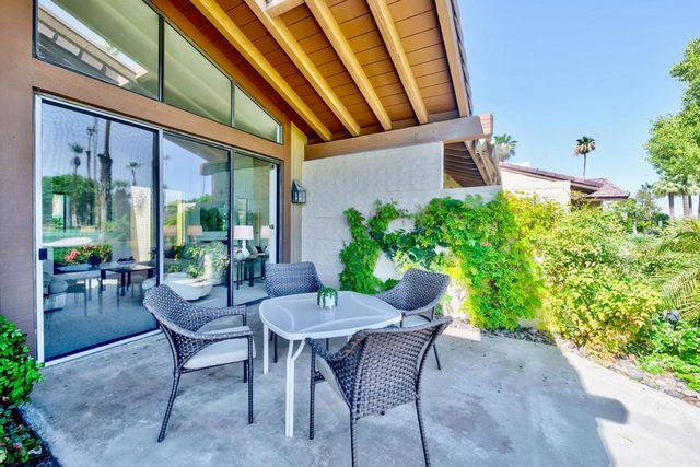 268 Running Springs Drive, Palm Desert, CA 92211
