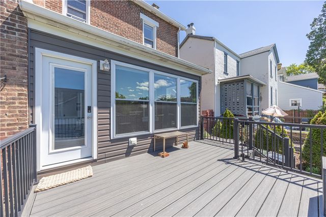 502 Maryland Ave, Oakmont, PA 15139
