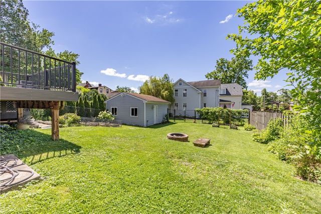 502 Maryland Ave, Oakmont, PA 15139