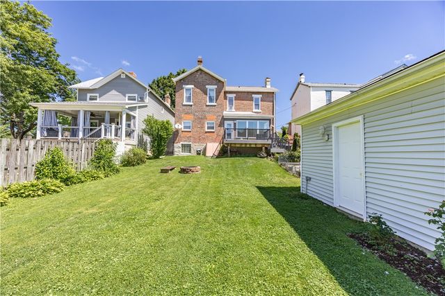 502 Maryland Ave, Oakmont, PA 15139