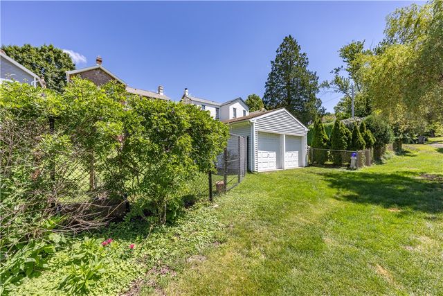 502 Maryland Ave, Oakmont, PA 15139