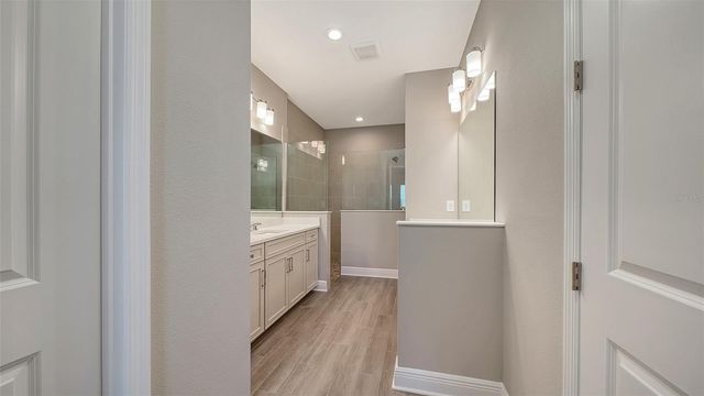 2118 SYLVESTER PALM LANE, Bradenton, FL 34212