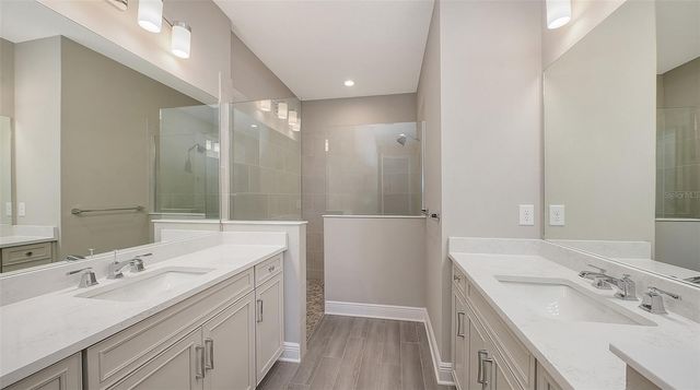 2118 SYLVESTER PALM LANE, Bradenton, FL 34212