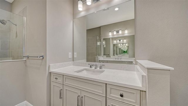 2118 SYLVESTER PALM LANE, Bradenton, FL 34212