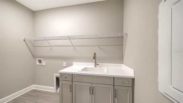 2118 SYLVESTER PALM LANE, Bradenton, FL 34212