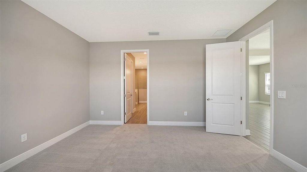 Image 22 of property listing at 2118 SYLVESTER PALM LANE, Bradenton, FL 34212