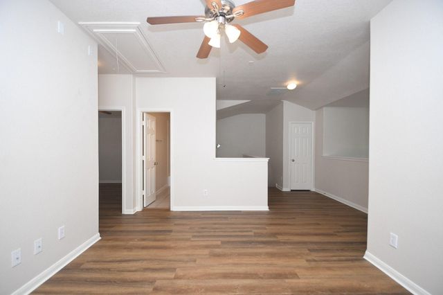 13111 Rippling Creek Lane, Pearland, TX 77584