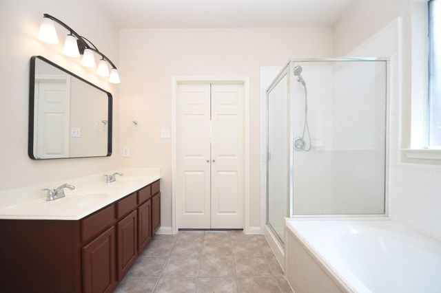 13111 Rippling Creek Lane, Pearland, TX 77584