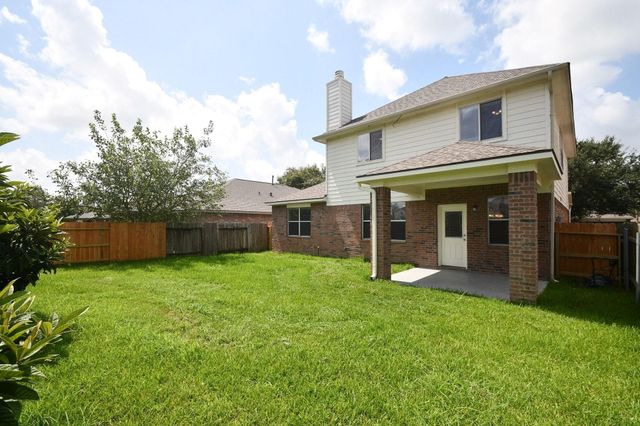 13111 Rippling Creek Lane, Pearland, TX 77584