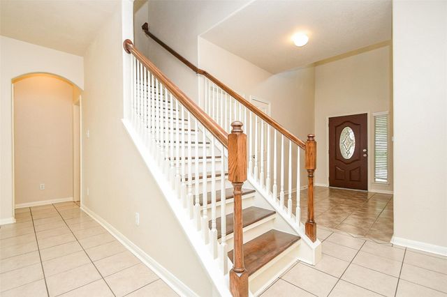 13111 Rippling Creek Lane, Pearland, TX 77584