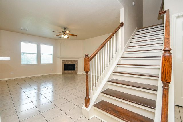 13111 Rippling Creek Lane, Pearland, TX 77584