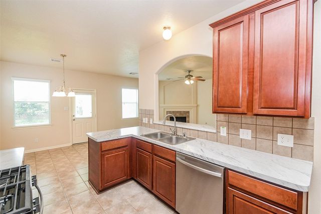 13111 Rippling Creek Lane, Pearland, TX 77584