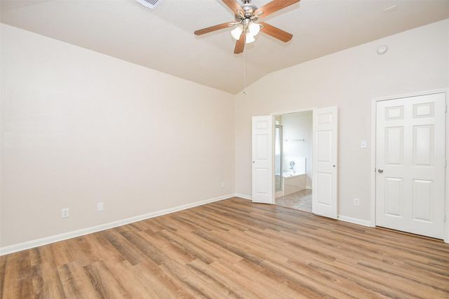13111 Rippling Creek Lane, Pearland, TX 77584