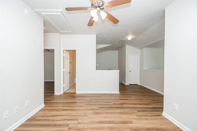 13111 Rippling Creek Lane, Pearland, TX 77584