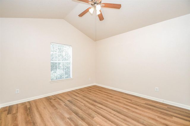 13111 Rippling Creek Lane, Pearland, TX 77584