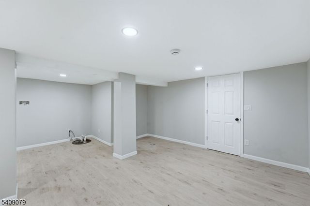 14 Ruth St, Irvington Twp., NJ 07111