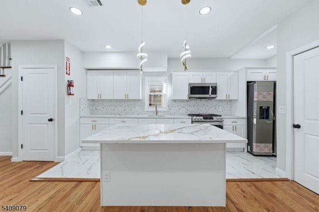 14 Ruth St, Irvington Twp., NJ 07111