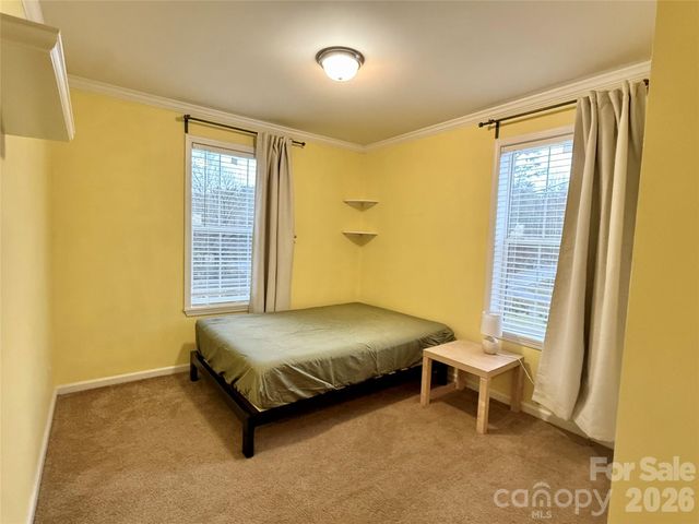 11 Pisgah View Road, Asheville, NC 28806