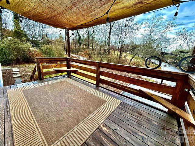 11 Pisgah View Road, Asheville, NC 28806