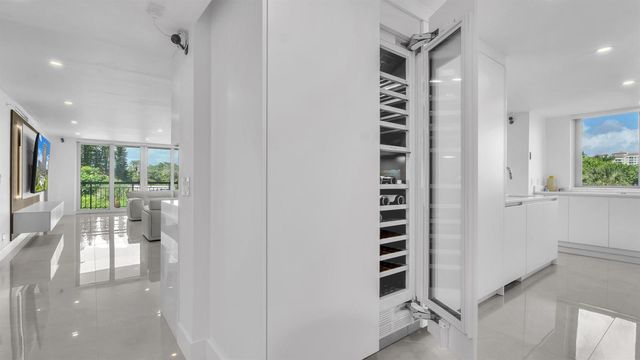 901 E Camino Real 2a, Boca Raton, FL 33432