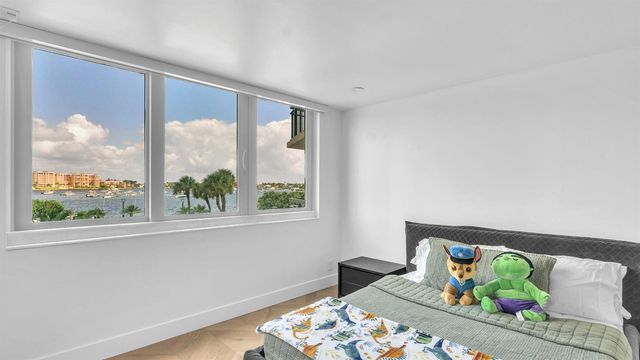 901 E Camino Real 2a, Boca Raton, FL 33432