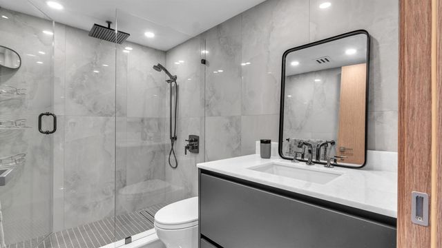 901 E Camino Real 2a, Boca Raton, FL 33432