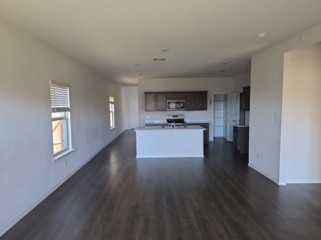 2160 Ocelot Street, Crandall, TX 75114