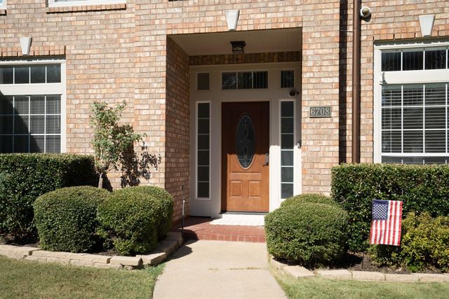 6708 E Park Drive, Fort Worth, TX 76132