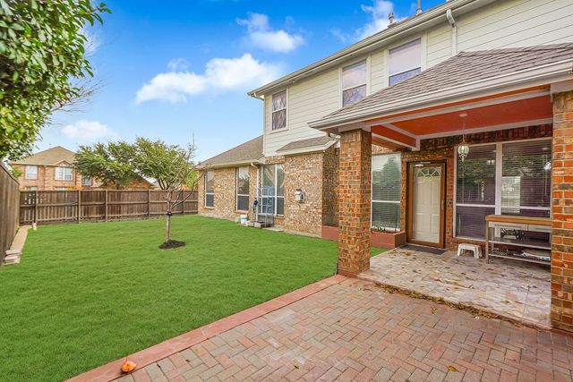 2829 Gray Rock Drive, Fort Worth, TX 76131