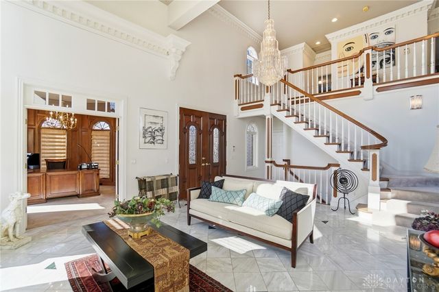 20 Inverness Court, Springboro, OH 45066