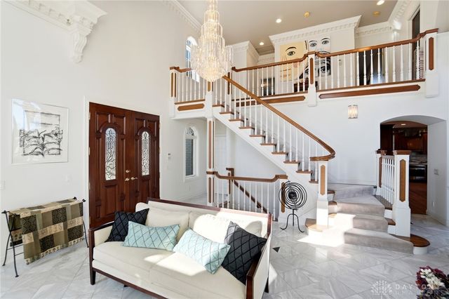 20 Inverness Court, Springboro, OH 45066