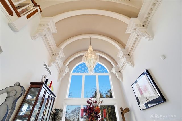 20 Inverness Court, Springboro, OH 45066