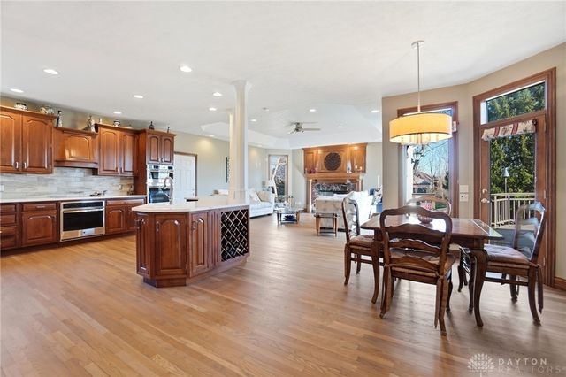 20 Inverness Court, Springboro, OH 45066