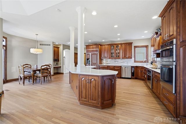 20 Inverness Court, Springboro, OH 45066